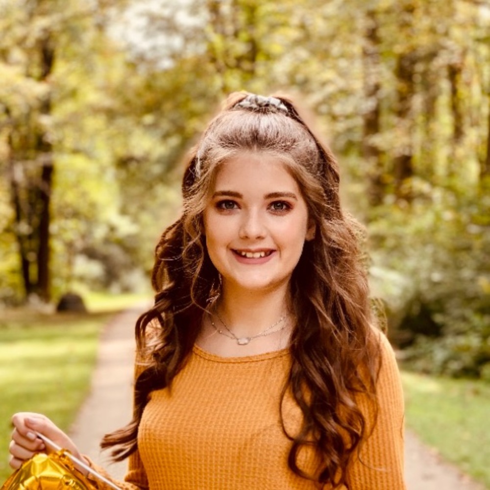 Meet your Posher, Addison